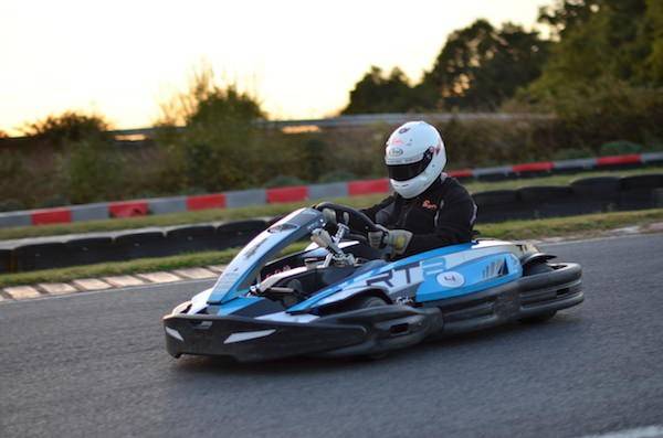 Karting outdoor à Sautron à proximité de l'hôtel du Parc à Orvault